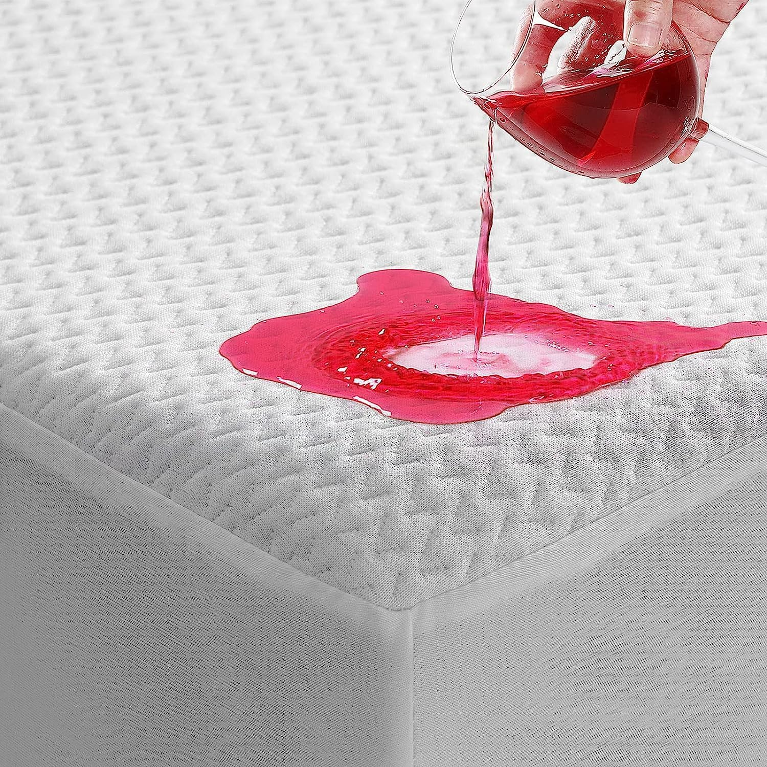 King Size Waterproof Mattress Protector, 3D Air Fabric Cooling King Bed Mattress Protector, Breathable Fitted Mattress Cover with Deep Pocket, Fits 8 to 21 Inch Mattress