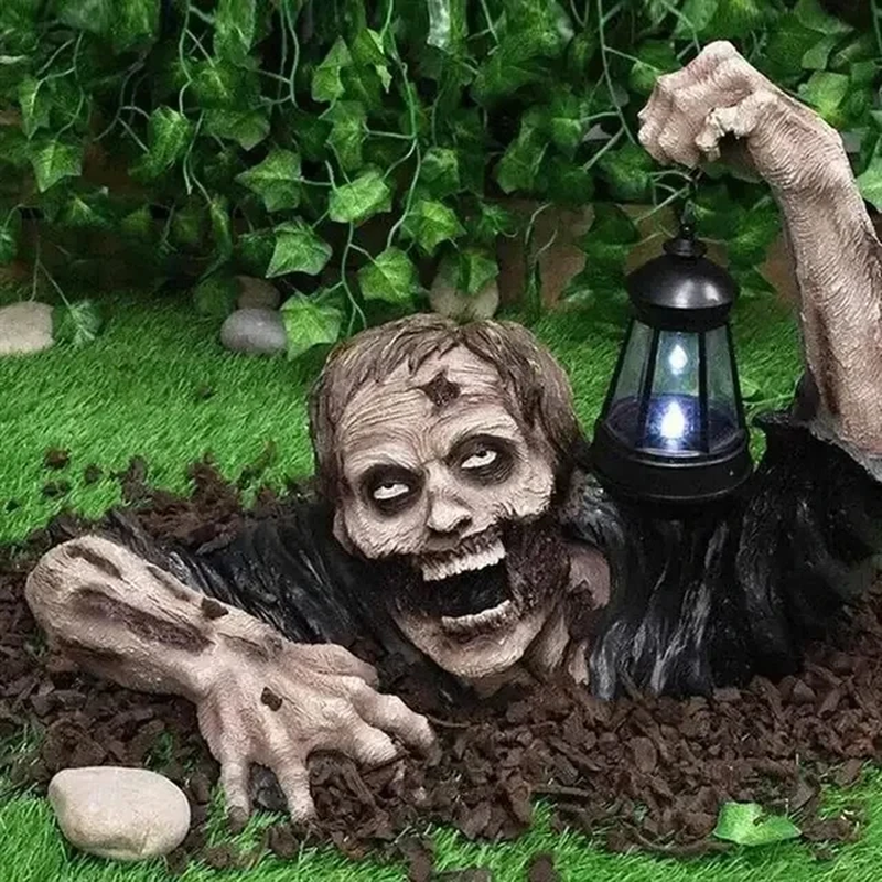 LED Crawling Zombie Lantern – Outdoor Halloween Figurine with Scary Light-Up Effect