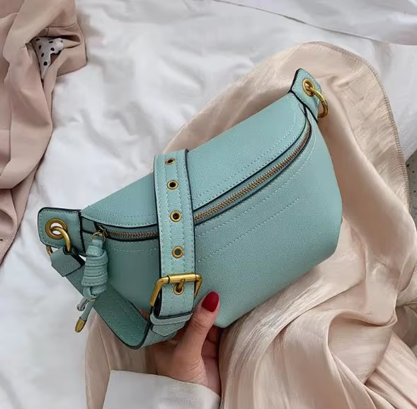 2023 New Chest Bag Women'S Large Capacity Soft Leather Waist Bag Handbags Ladies Purses Luxury Designer Hand Bags