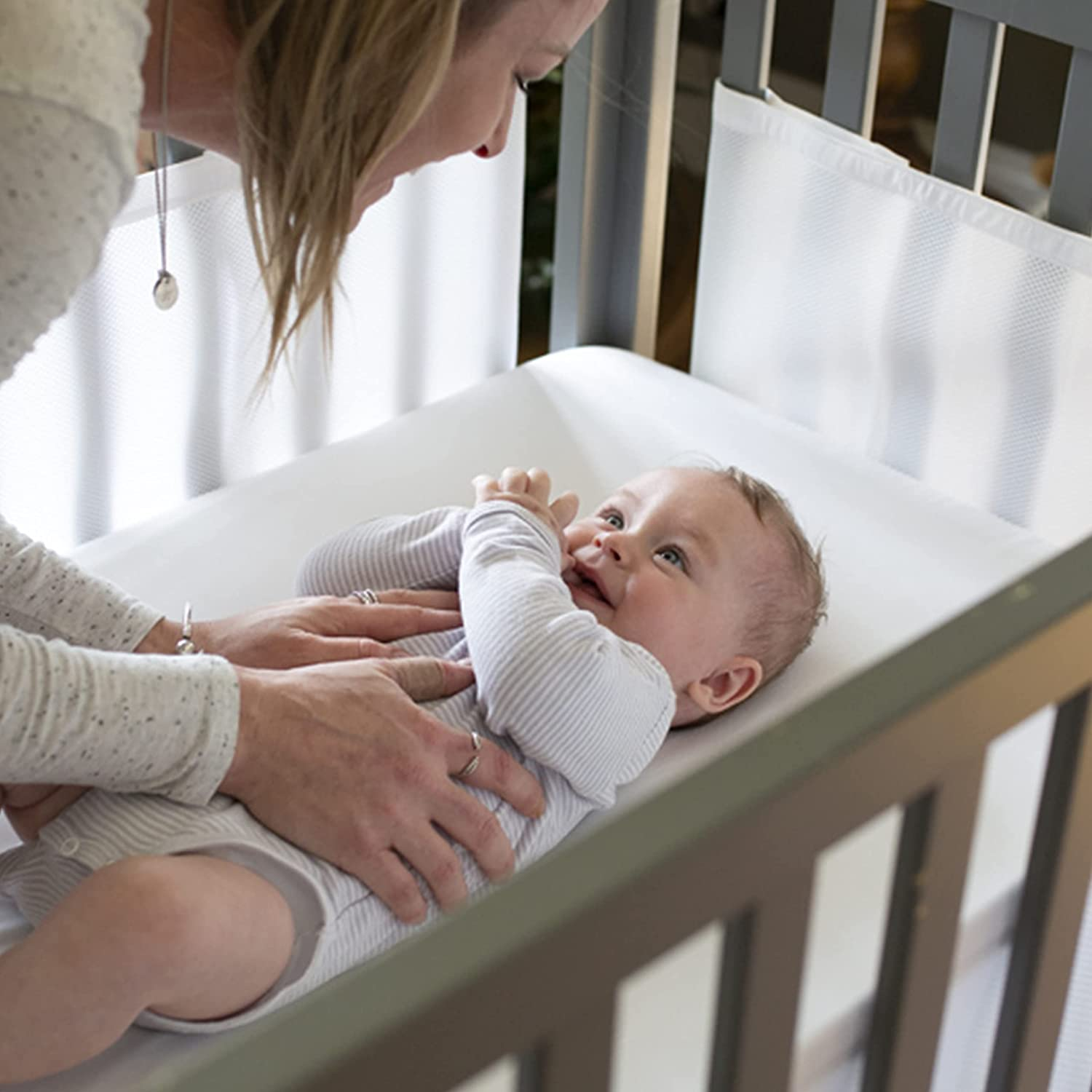 Airwrap 4 Sides Mesh Cot Liner, White - Picture 8 of 13