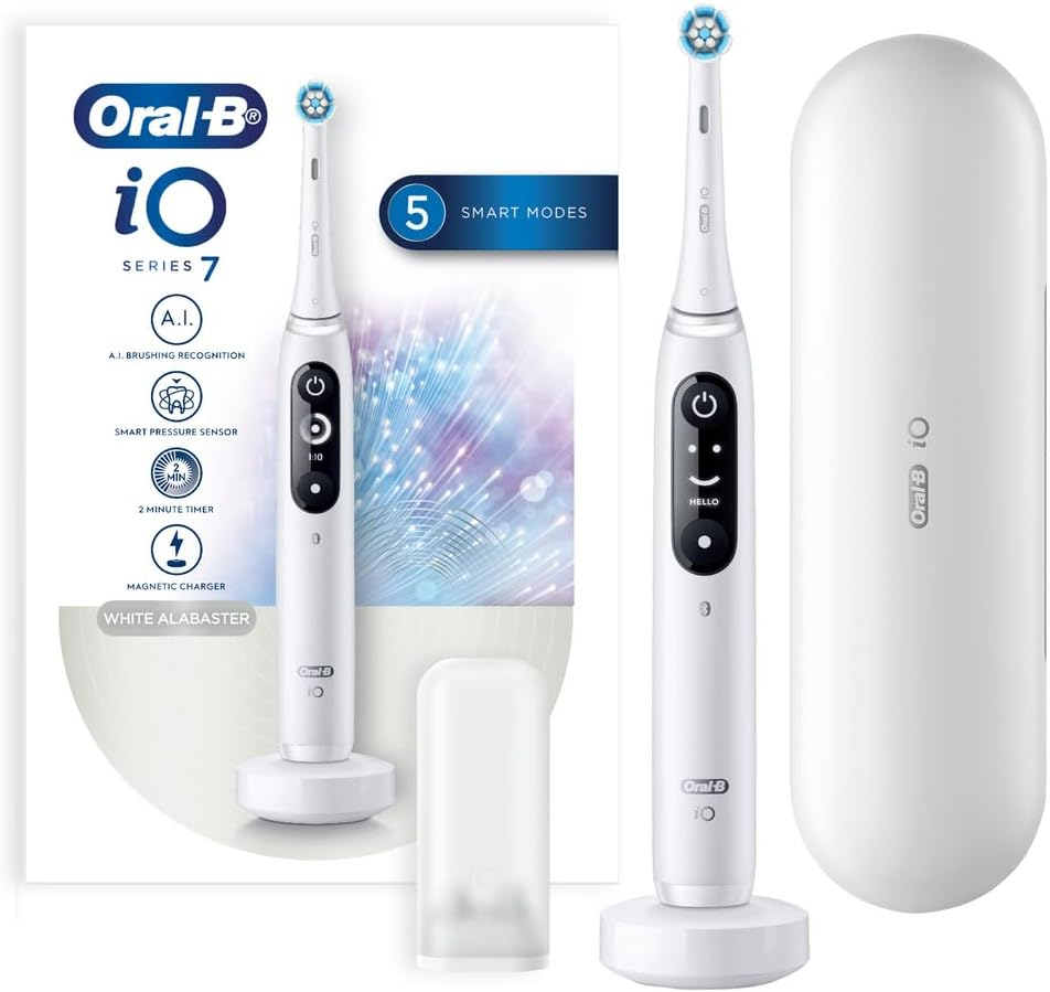 Oral-B iO 7 Ultimate Clean Electric Toothbrush with Travel Case, Magnetic Cha... - Picture 14 of 14