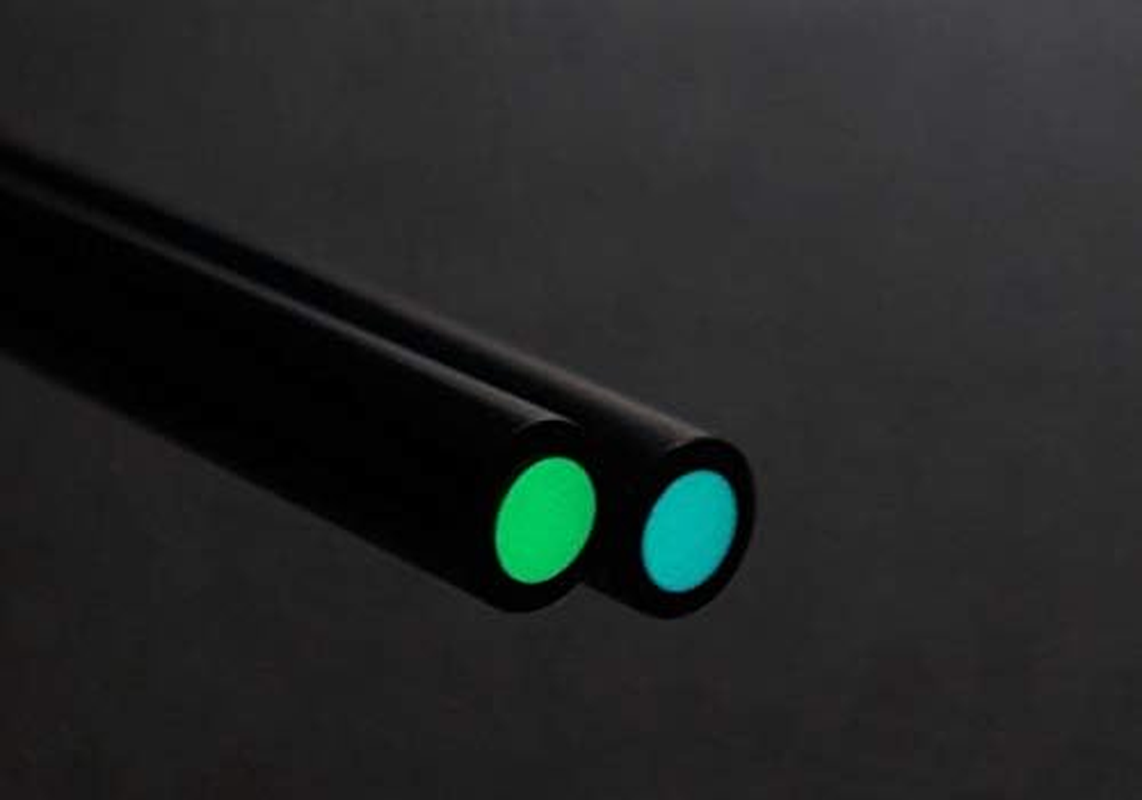 SBM & SGM Series/With Black Pipe / 60Mm Length (Inner 2Mm, outside 3Mm, Glow Blue)