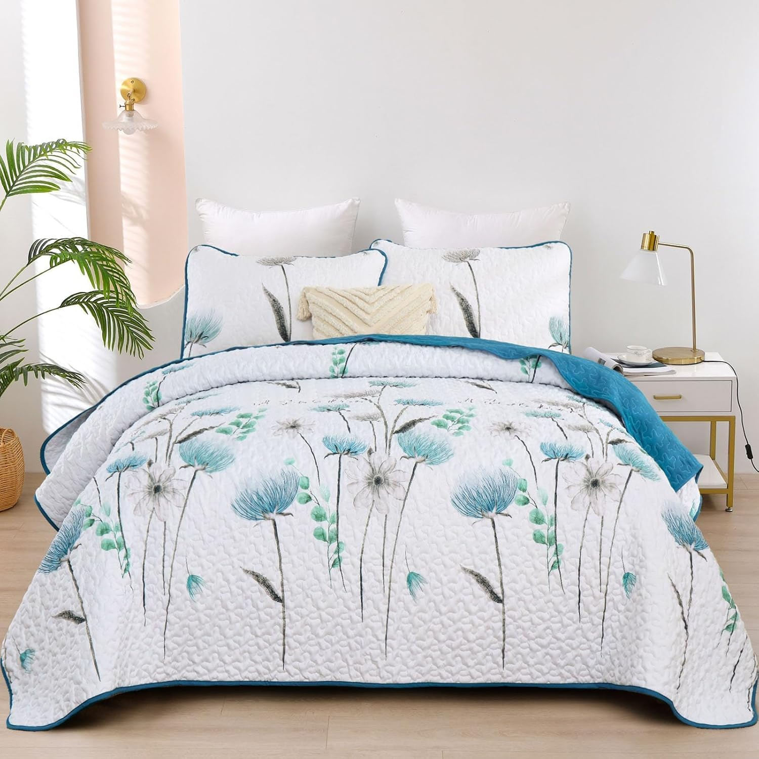 Floral Quilt Set Queen Size,Teal Bedspread Coverlet Botanical 3 Pieces Summer Quilts Microfiber Lightweight Blue Bedspreads White Soft Reversible Cute Bed Cover Sets for Fall Winter (96
