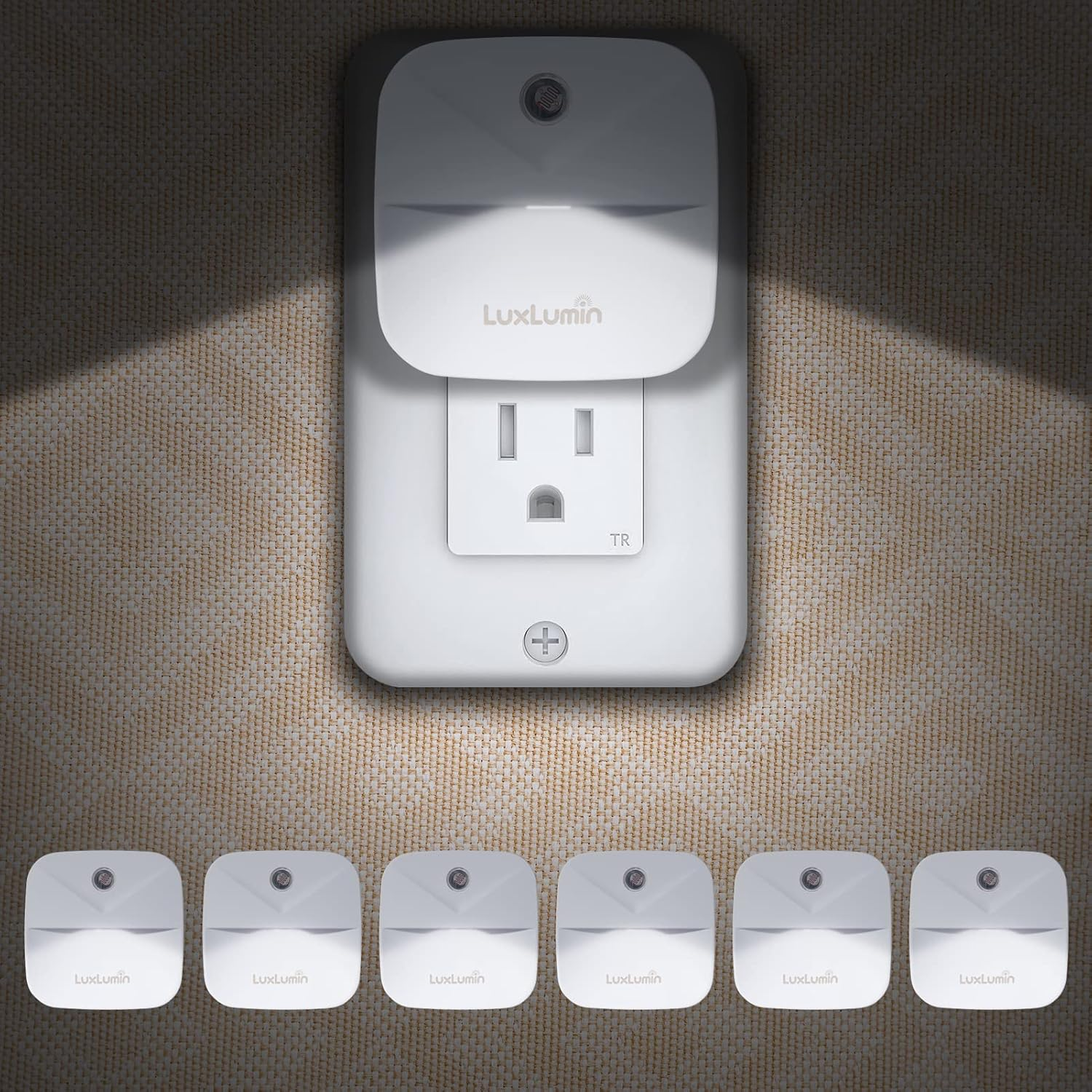 LED Night Lights Plug into Wall with Dusk-To-Dawn Sensor, Automatically Turn on and Off,Night Light for Kids,Bedroom,Bathroom,Stairs, White, 6 Packs