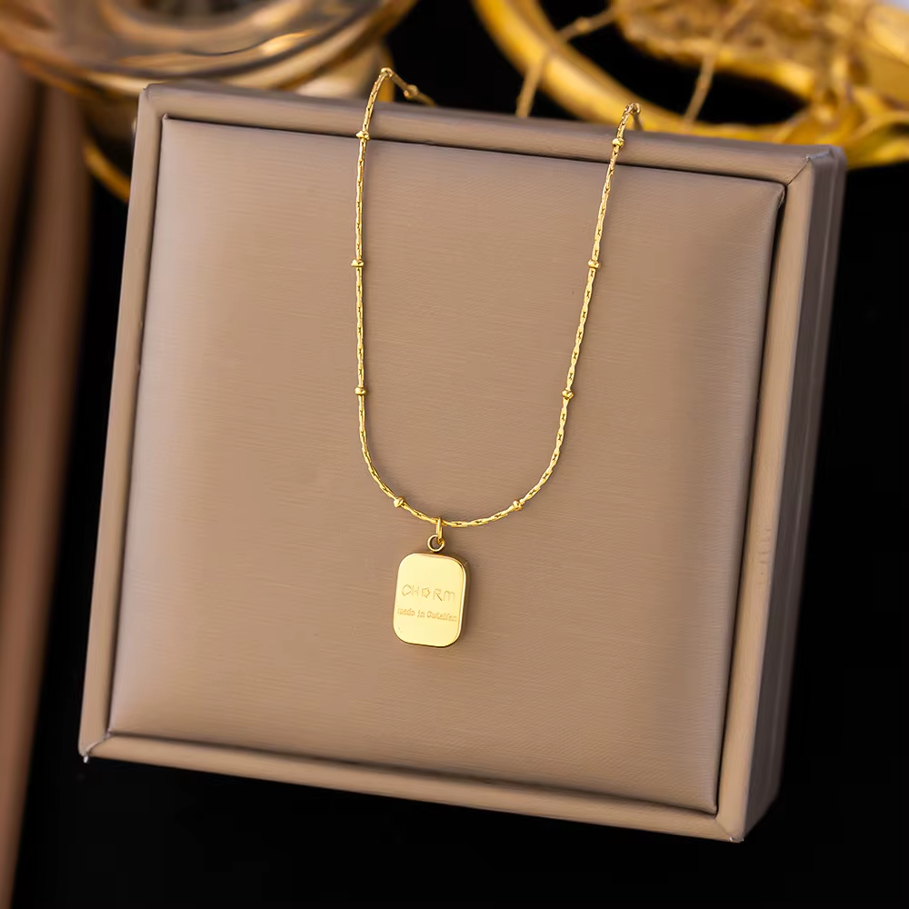 MW Custom Stainless Steel 18K Gold Zircon Trendy Layered Heart Butterfly Pendant Necklace Women'S Gift Bulk