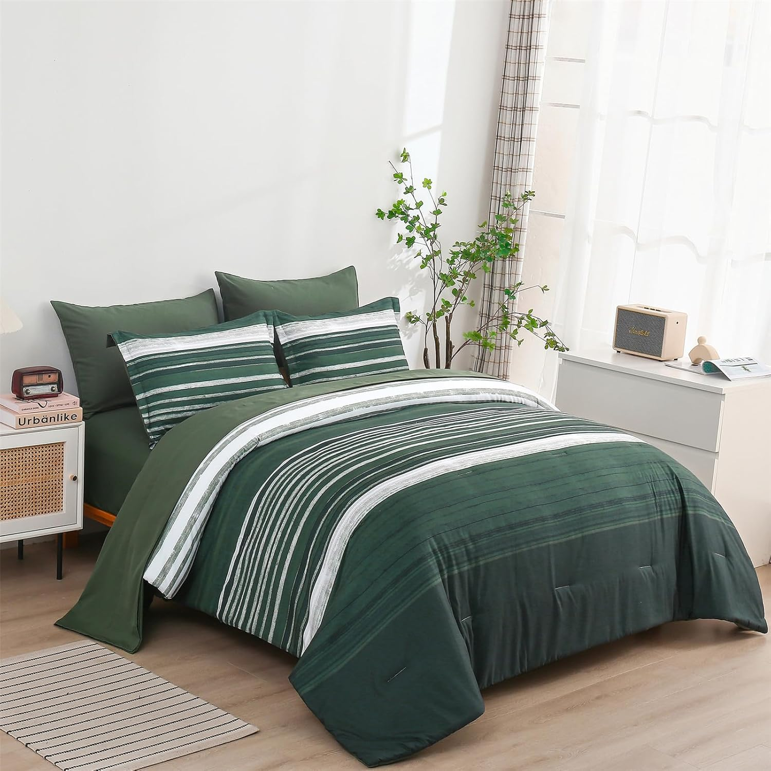 7 Piece Bed in a Bag Stripe Comforter Set Queen Size, White Grey Green Patchwork Striped Comforter and Sheet Set, All Season Soft Microfiber Complete Bedding Sets(Dark Green,Queen)
