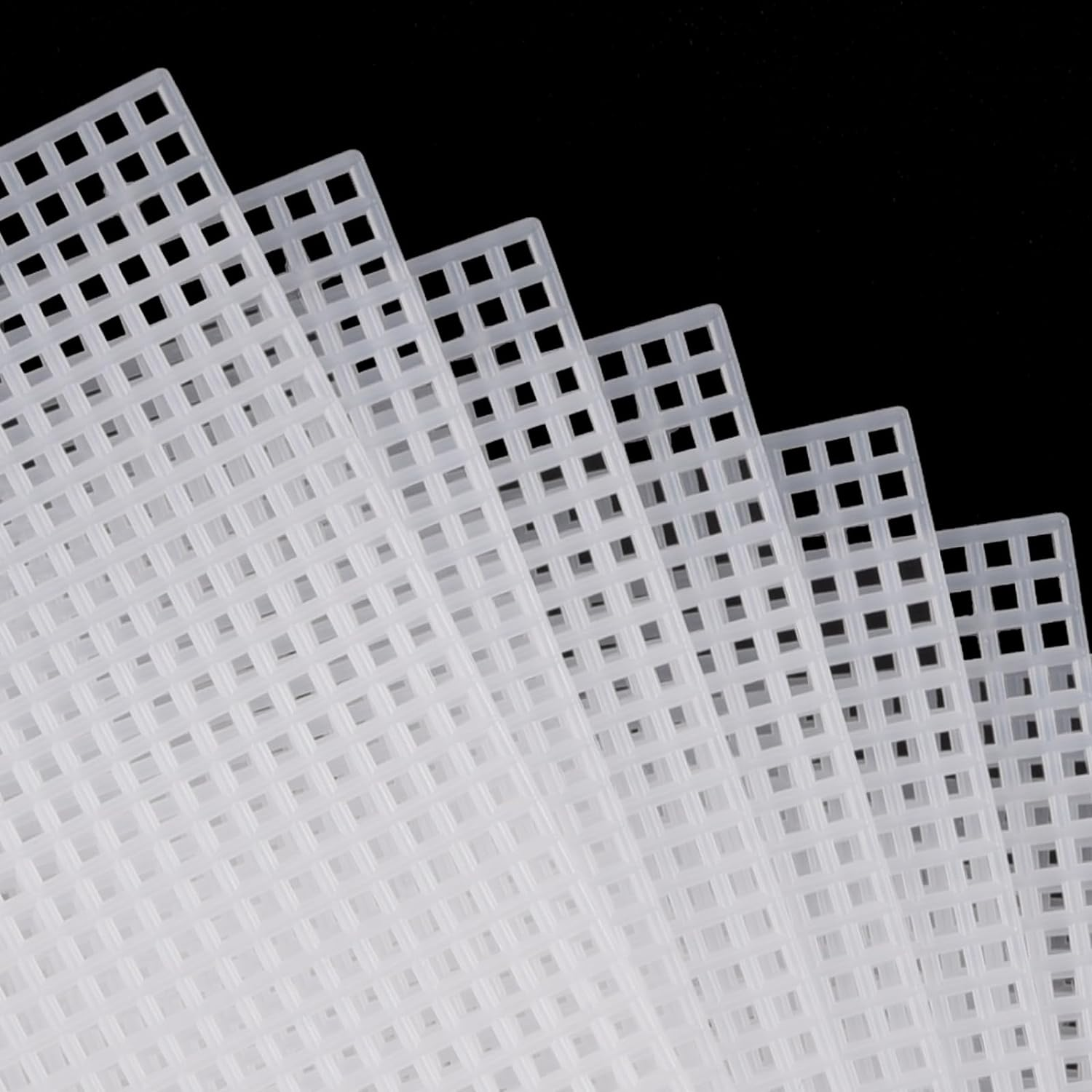 7 Sheets 13.2x10.35in 7 Count Plastic Canvas White Clear Needlepoint Plastic Mesh Sheets Cross Stitch Canvas for Crafts Embroidery Knit Crochet Projects