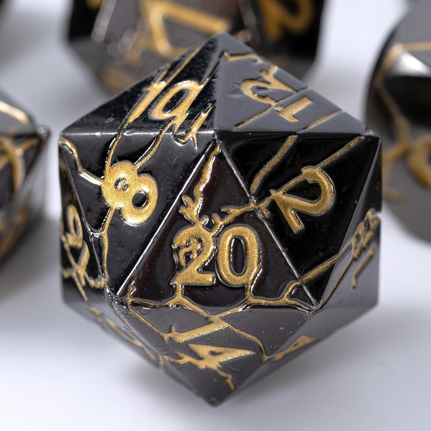 DND Metal Dice - Cracked Lightning Metal - Polyhedral Set for RPG D&D with Cracks - Beautifully Detailed Dungeons and Dragons Dice (Gunmetal Gold)