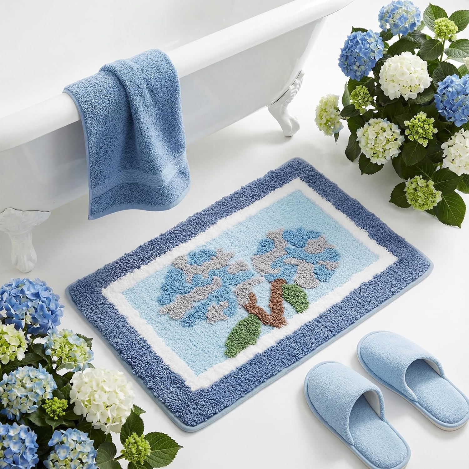 Blue Hydrangea Floral Bath Mat Hydrangea Tufted Bathroom Rug Summer Flower Non Slip Soft Absorbent Tufted Bathroom Accessories for Bedroom Kitchen Floor Tub Shower Sink, 24 X 18 Inches