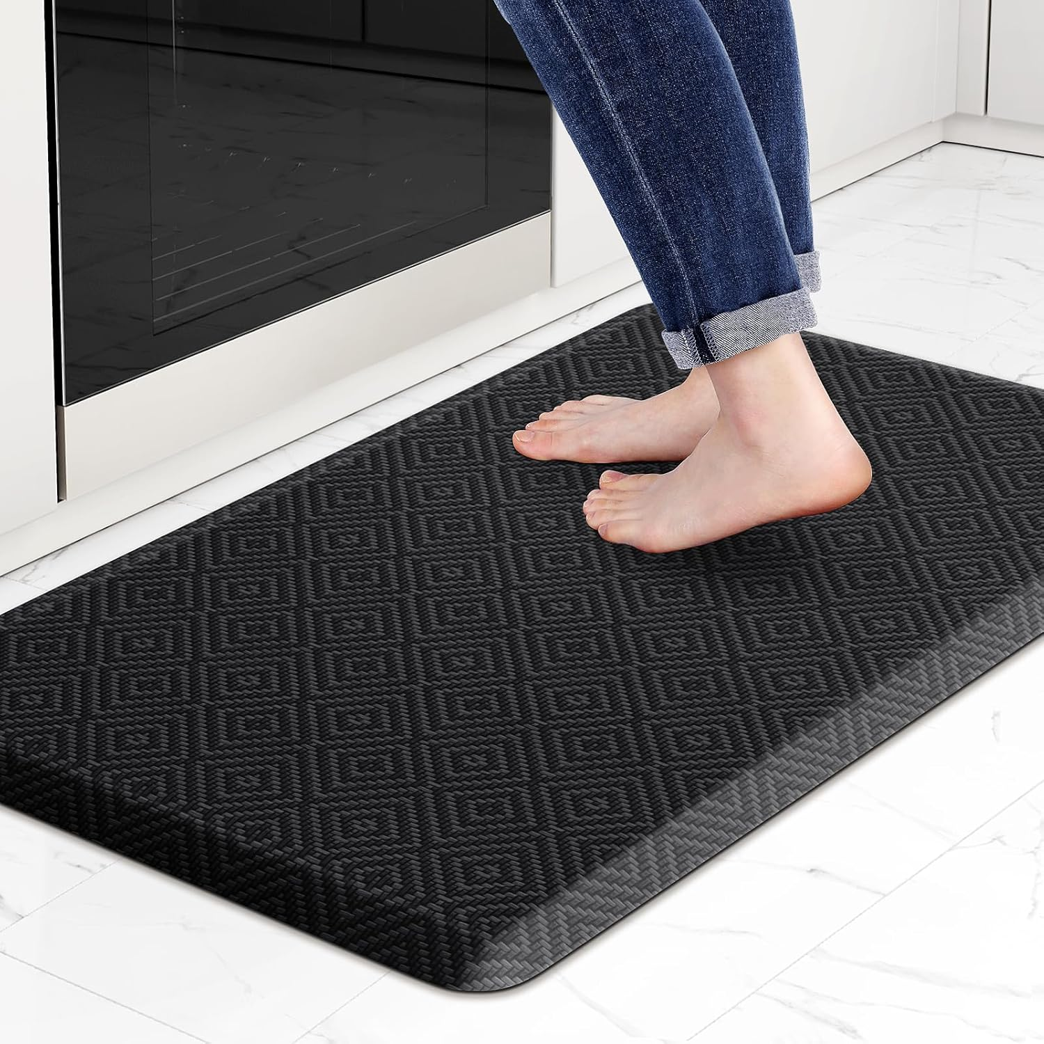 Kitchen Mat Cushioned Anti-Fatigue Floor Mat Waterproof Non-Slip Mats and Rugs Standing and Comfort Desk Mats for House Sink Office Laundry (Black, 17.3