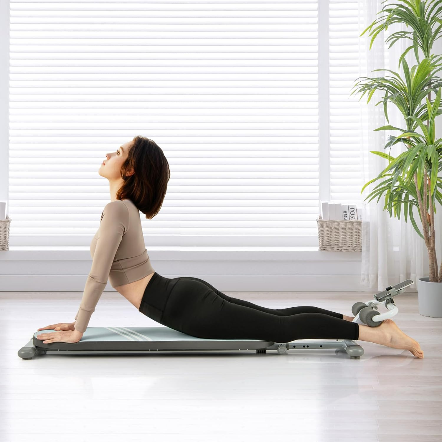 Costway Multifunctional Sit Up Bench, Workout Bench w/3 Gear Adjustable Angle... - Picture 10 of 14