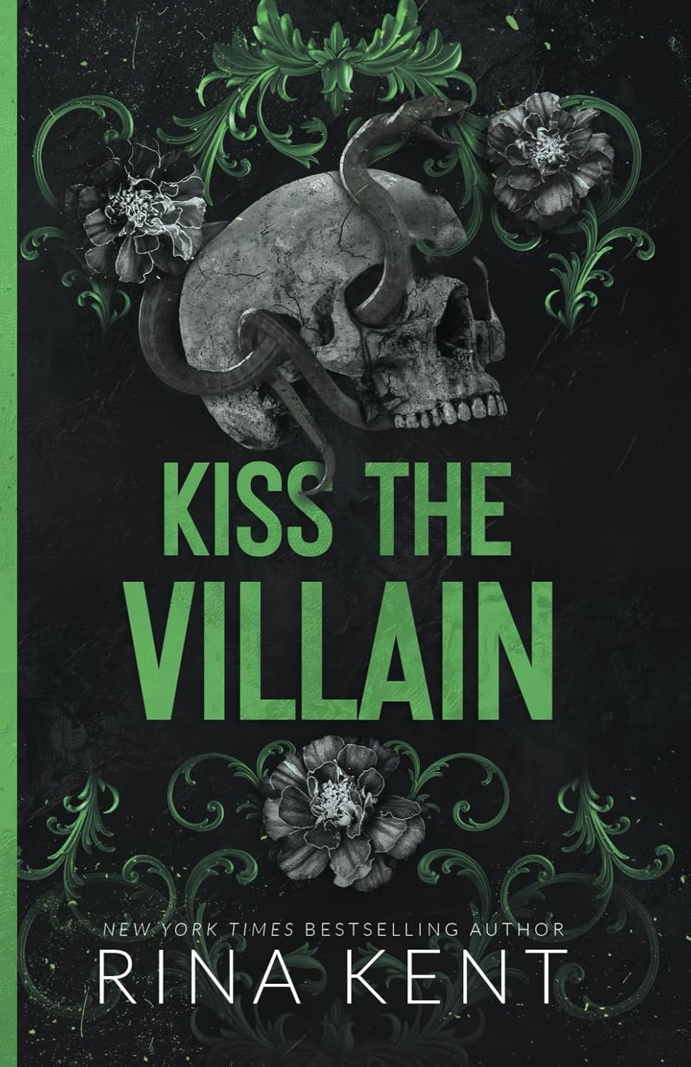 Kiss The Villain: A Dark College MM Romance (Legacy of Gods) Paperback –...