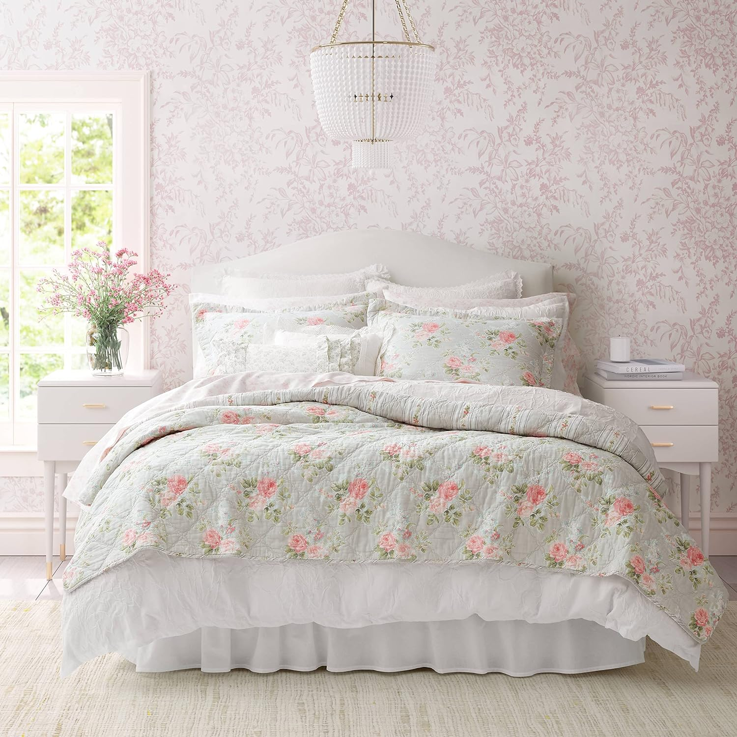 - Queen Quilt Set, Reversible Cotton Bedding with Matching Sham(S), Lightweight Home Decor for All Seasons (Melany Pink, Queen)