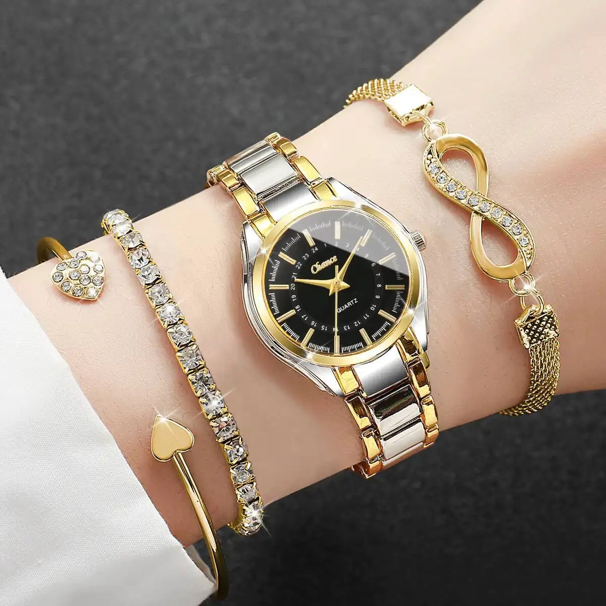 4PCS Fashion  Watches Bracelets Set Luxury Analog Quartz Wristwatch  Mujer（Without Box）