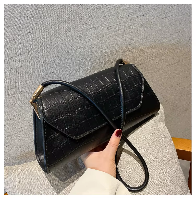 Wholesale Famous Luxury Shoulder Underarm Bag Fashion Cloud Purse Ladies Fashion Clutch Handbag