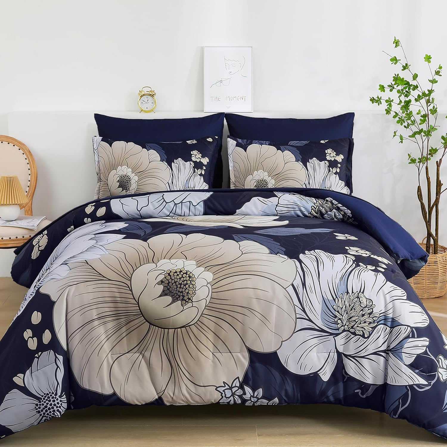 Navy Blue Floral Comforter Set King Size 7 Pieces Bed in a Bag Navy Floral Comforter Flower Bedding Sets Lightweight Boho Bed Set with Sheet,Pillowcases&Shams for All Season