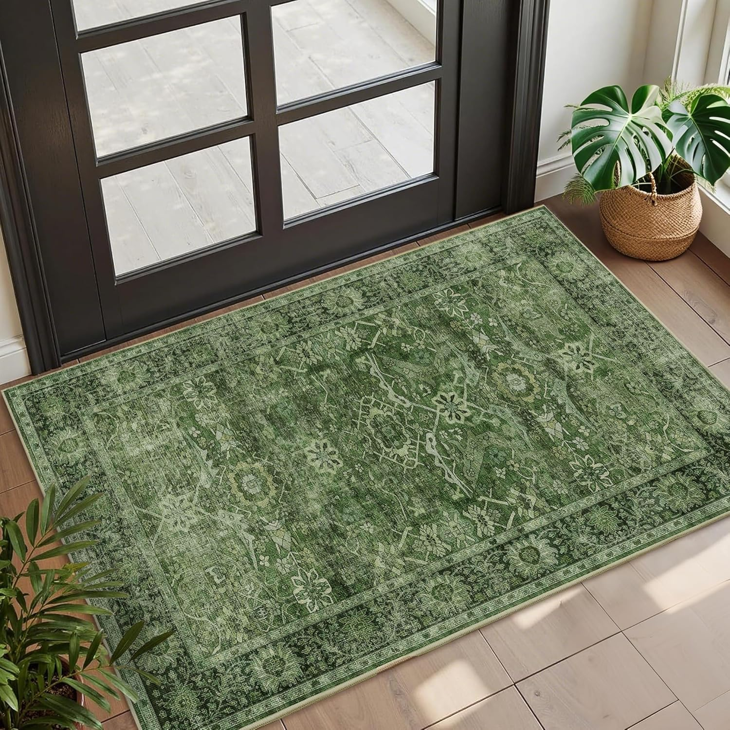 2X3 Entryway Rug Green Washable Vintage Rugs for Entryway Kitchen Low Pile Non-Slip Door Mat Traditional Distressed Small Throw Area Rugs for Kitchen Entrance Bathroom Green