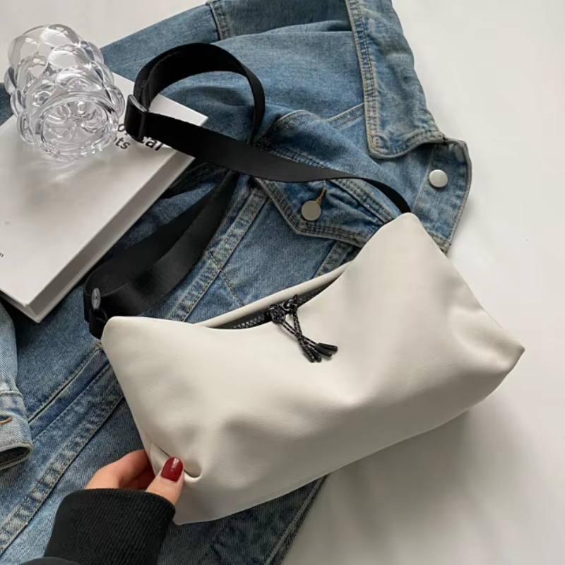 Casual Nylon Crossbody Bags for Women Large Capacity Women'S Shoulder Bag Leisure Sports Dumpling Bag Men Travel Shopping Bag