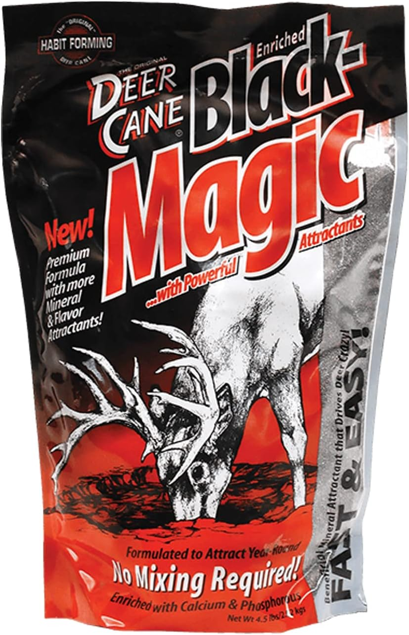 Deer Cane Black Magic Deer Mineral Attractant - Fast & Easy to Use All Year-Round Hunting Powder Mix Mineral Food Supplement with Natural Molasses Flavors