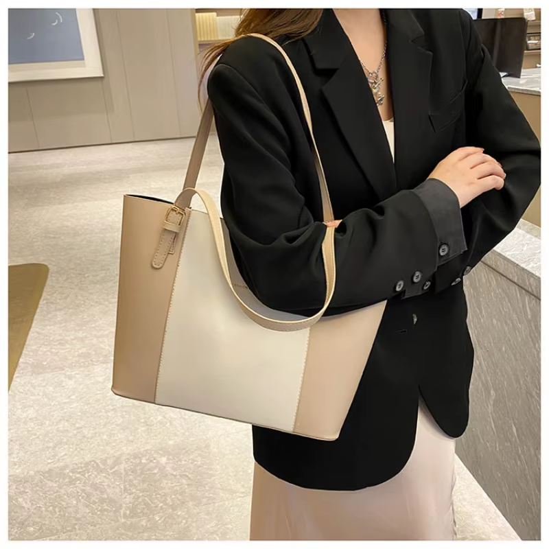 Trendy Women'S Large Capacity Leather Handbag Contrasting Solid Color PU Shopping Bag with Zipper Closure