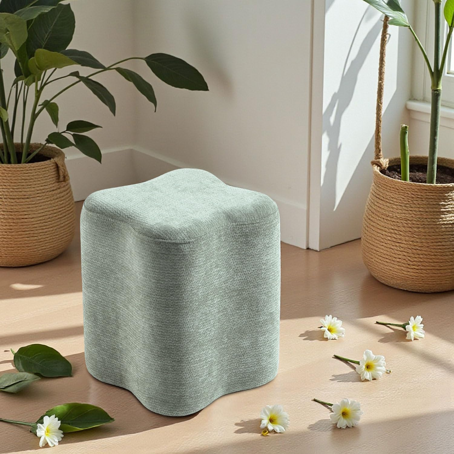 14.4 Inch Flowers Shaped Ottoman,Modern Chenille Ottoman Vanity Stool for Living Room Comfortable Pouf,Stylish Sofa Foot Rest (Green)