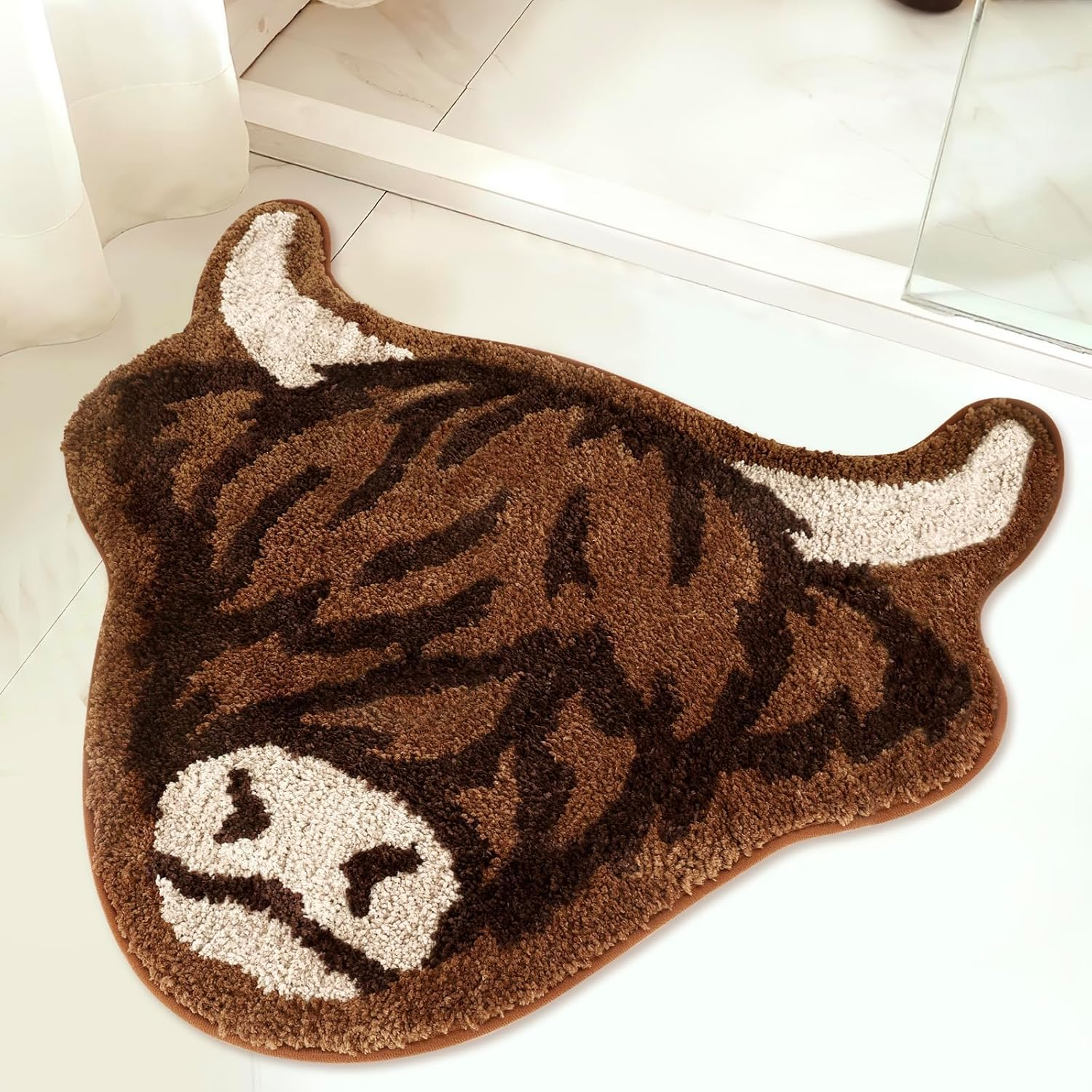 Highland Cow Tufted Rug Bath Mat Scottish Long Horn Fluffy Cow Bathroom Shower Mat Softness Bathmat Aesthetic Floor Carpet for Bedroom Farmhouse Home 27.5