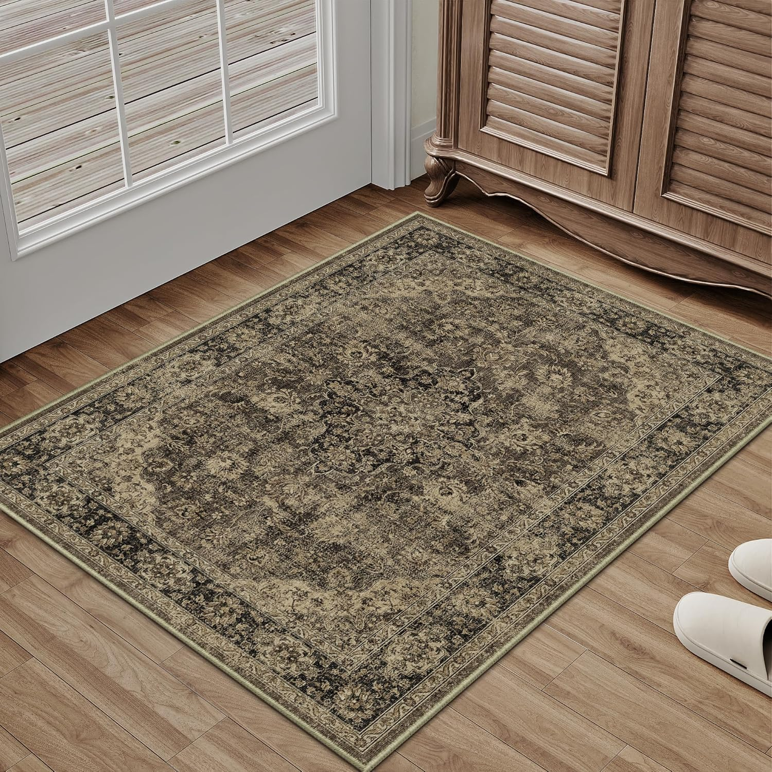 2X3 Entryway Area Rug Retro Brown Small Rug Machine Washable Door Mat Vintage Floral Low Pile Carpet Distressed Throw Rug Entrance Kitchen Bathroom Bedroom Office Non Slip Soft Lightweight