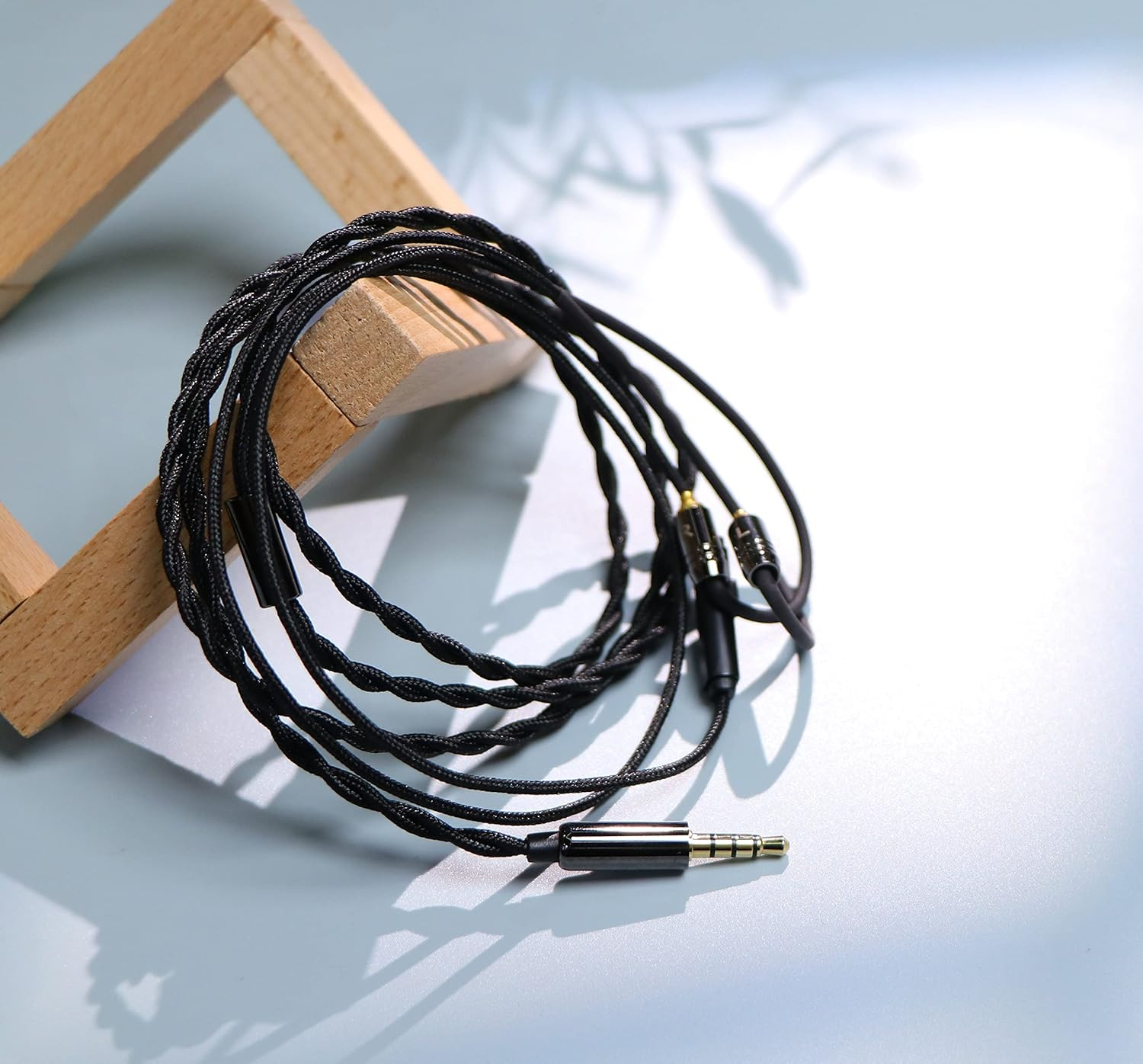 Linsoul Tripowin Zombur 4N High Purity OFC Oxygen Free Cable HiFi IEM Cable w... - Bild 9 von 14
