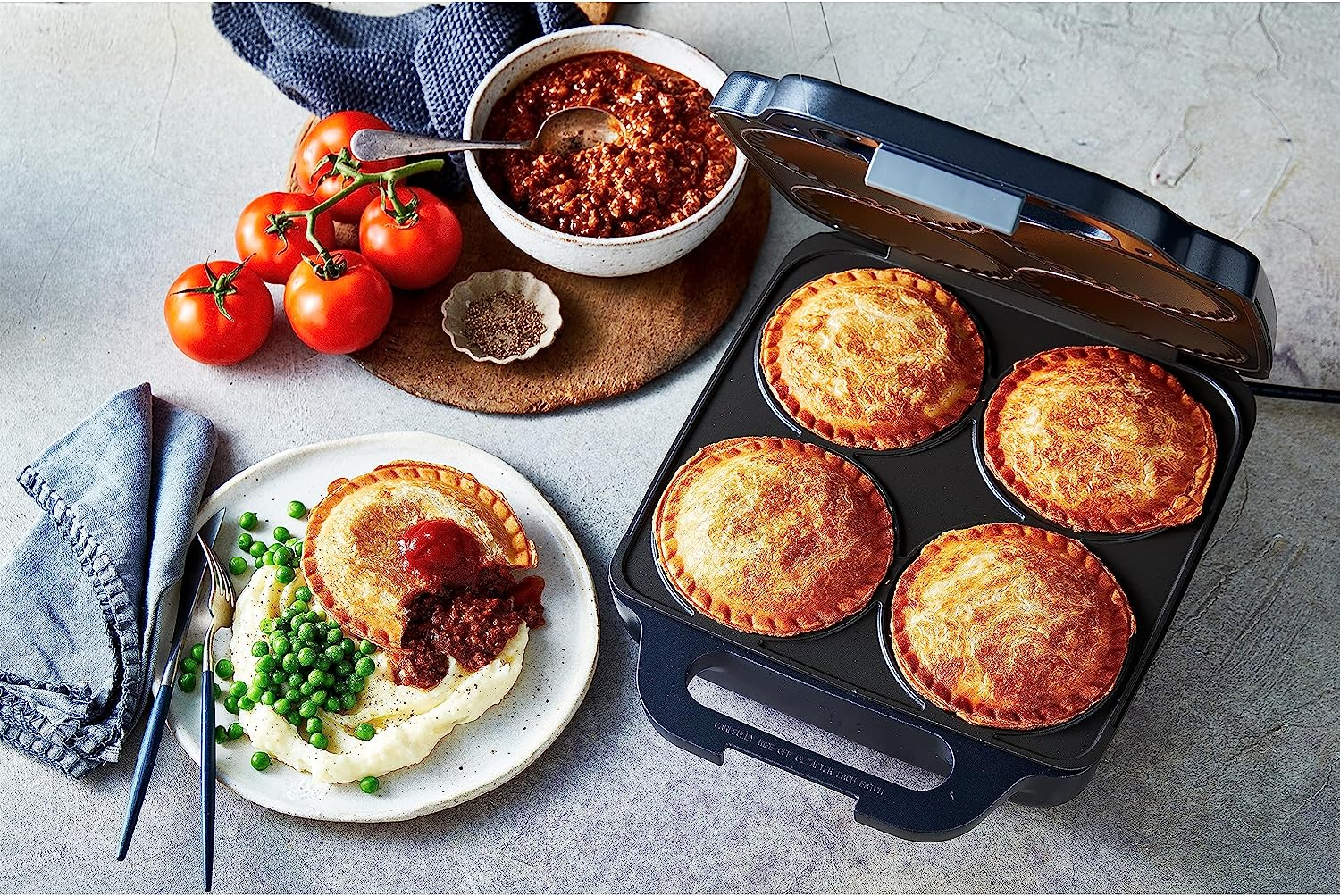 Sunbeam Pie Magic 4 Up | Electric Pie Maker, Deep-Fill Plates Make 4 Traditio... - Picture 10 of 13