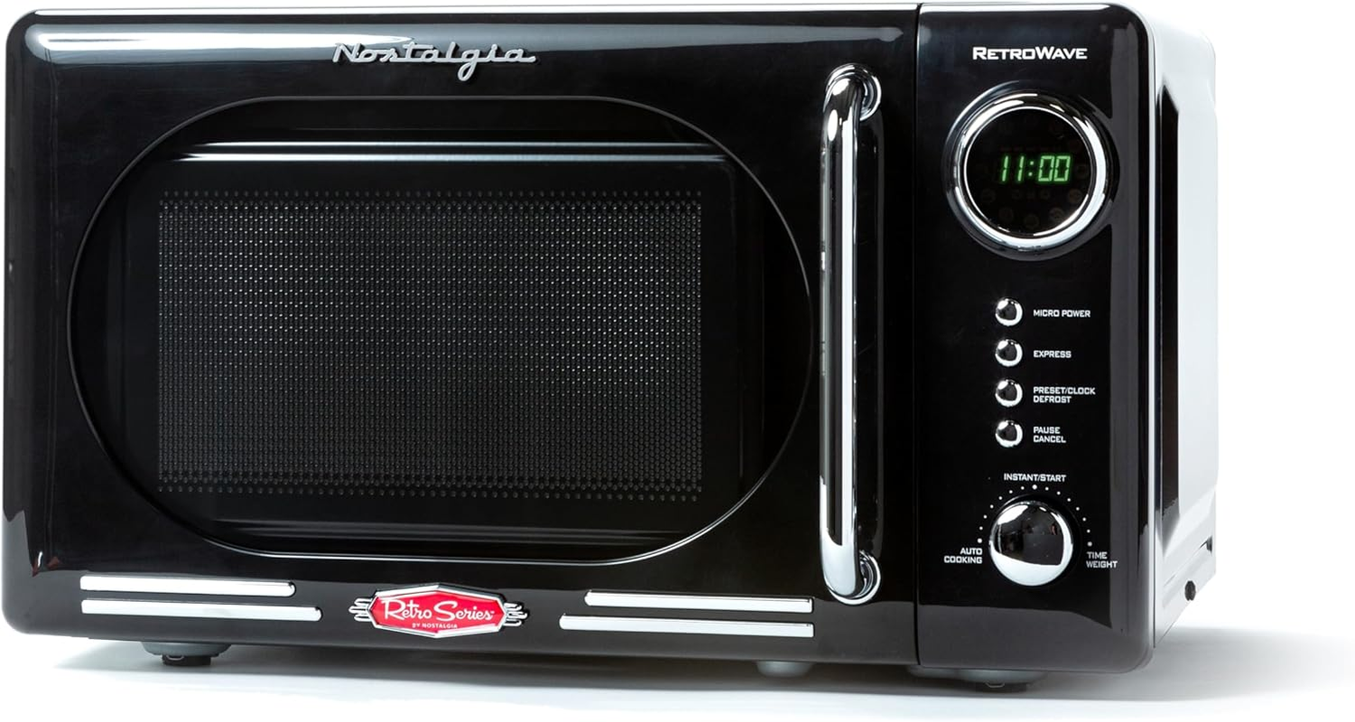 Retro Compact Countertop Microwave Oven, 0.7 Cu. Ft. 700-Watts