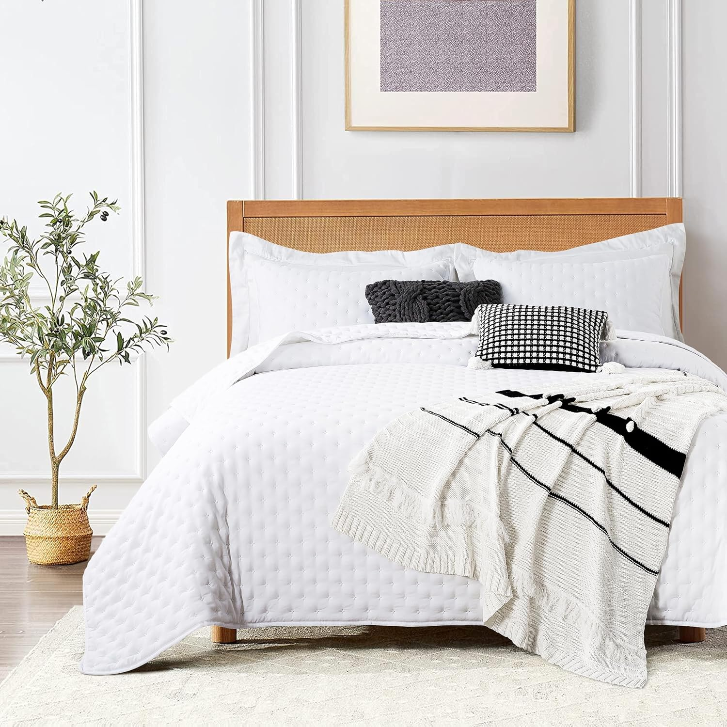 White King Size Quilt Bedding Sets with Pillow Shams, Lightweight Soft Bedspread Coverlet, Quilted Blanket Thin Comforter Bed Cover, All Season, 3 Pieces, 104X90 Inches