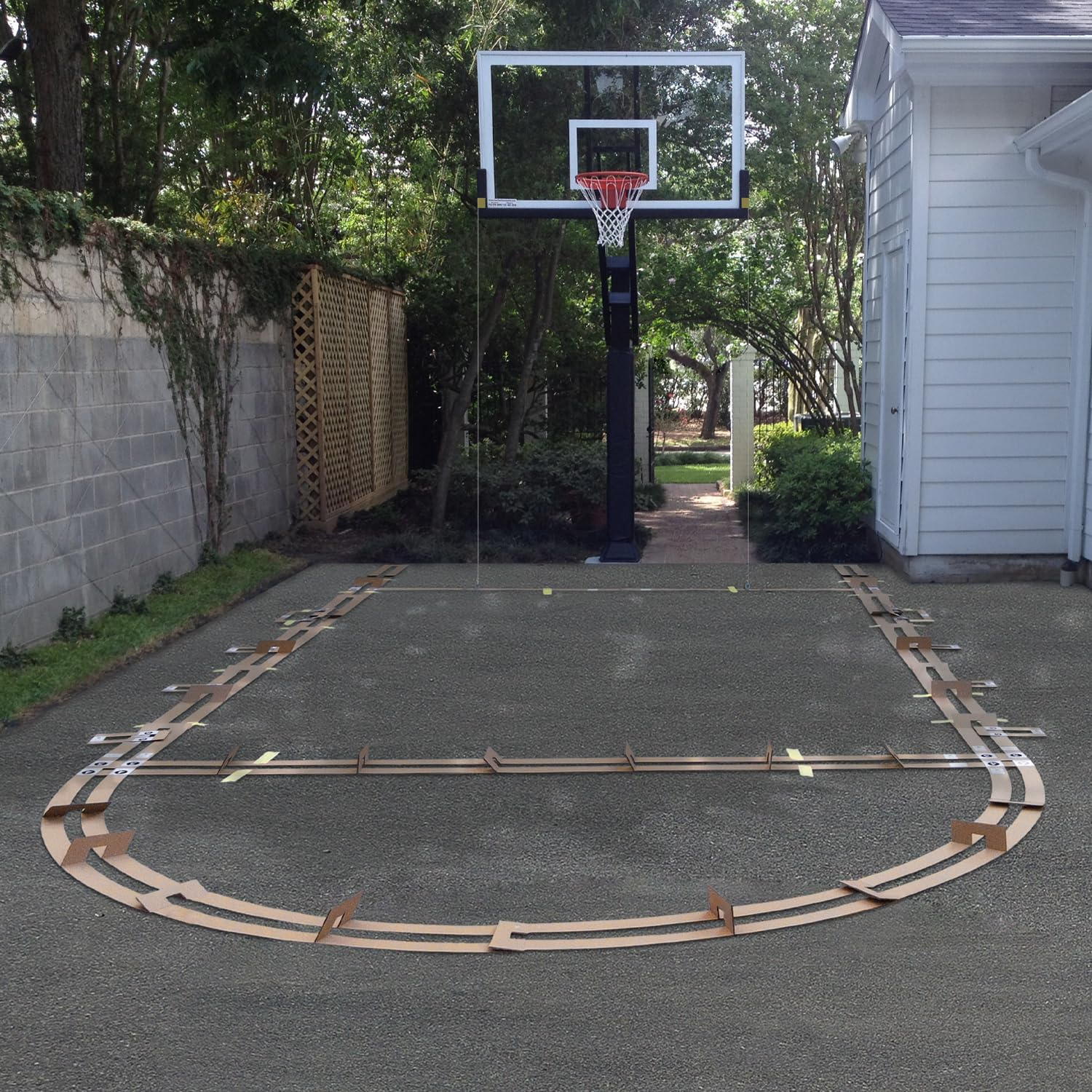 Basketball Court Stencil, Driveway Basketball Court Marking Kit, Clear Instruction Easy to Set up Reusable Cardboard Basketball Court Stencil (For Free Throw Lane)