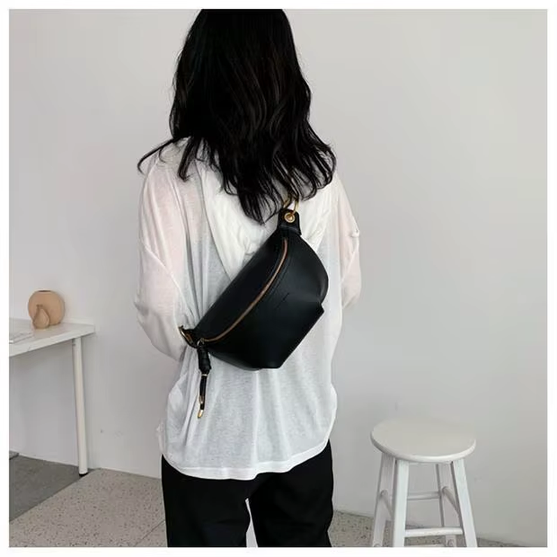 2023 New Chest Bag Women'S Large Capacity Soft Leather Waist Bag Handbags Ladies Purses Luxury Designer Hand Bags