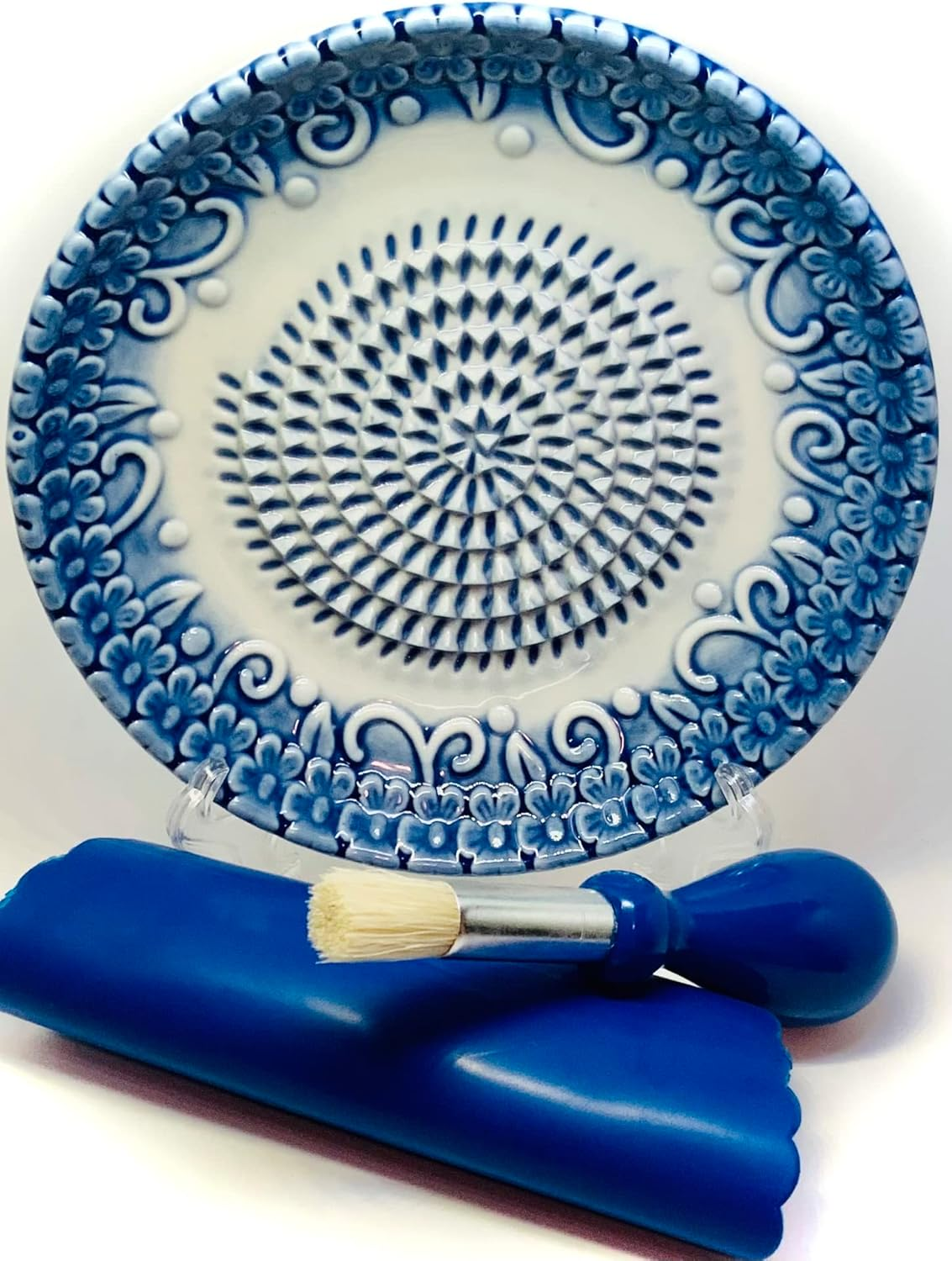 , All-In-One Premium Ceramic Garlic Grater Plate 4-Piece Set - Blue Embossed Design and Style - for Garlic, Ginger, Chocolate, and More! - Comes with 5.25
