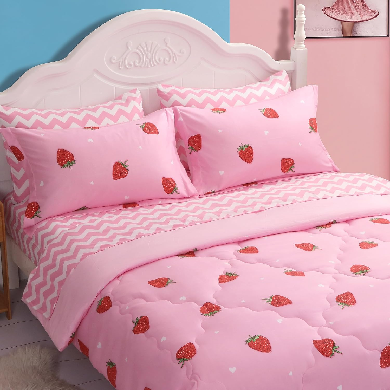 Strawberry Comforter Bedding Set Twin Size for Girls 7 Piece Pink Kawaii Comforter Set Bed in a Bag for Kids Teens All Season (1 Comforter,1 Flat Sheet,1 Fitted Sheet and 4 Pillow Sham)